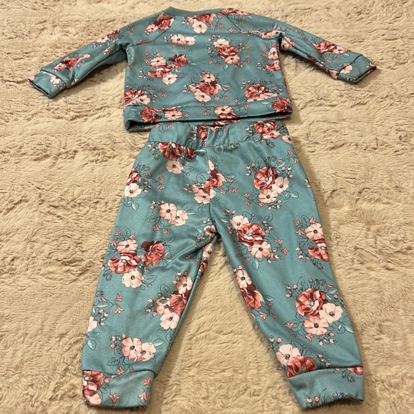 Size 12M • Vince Camuto - Picture 11 of 11